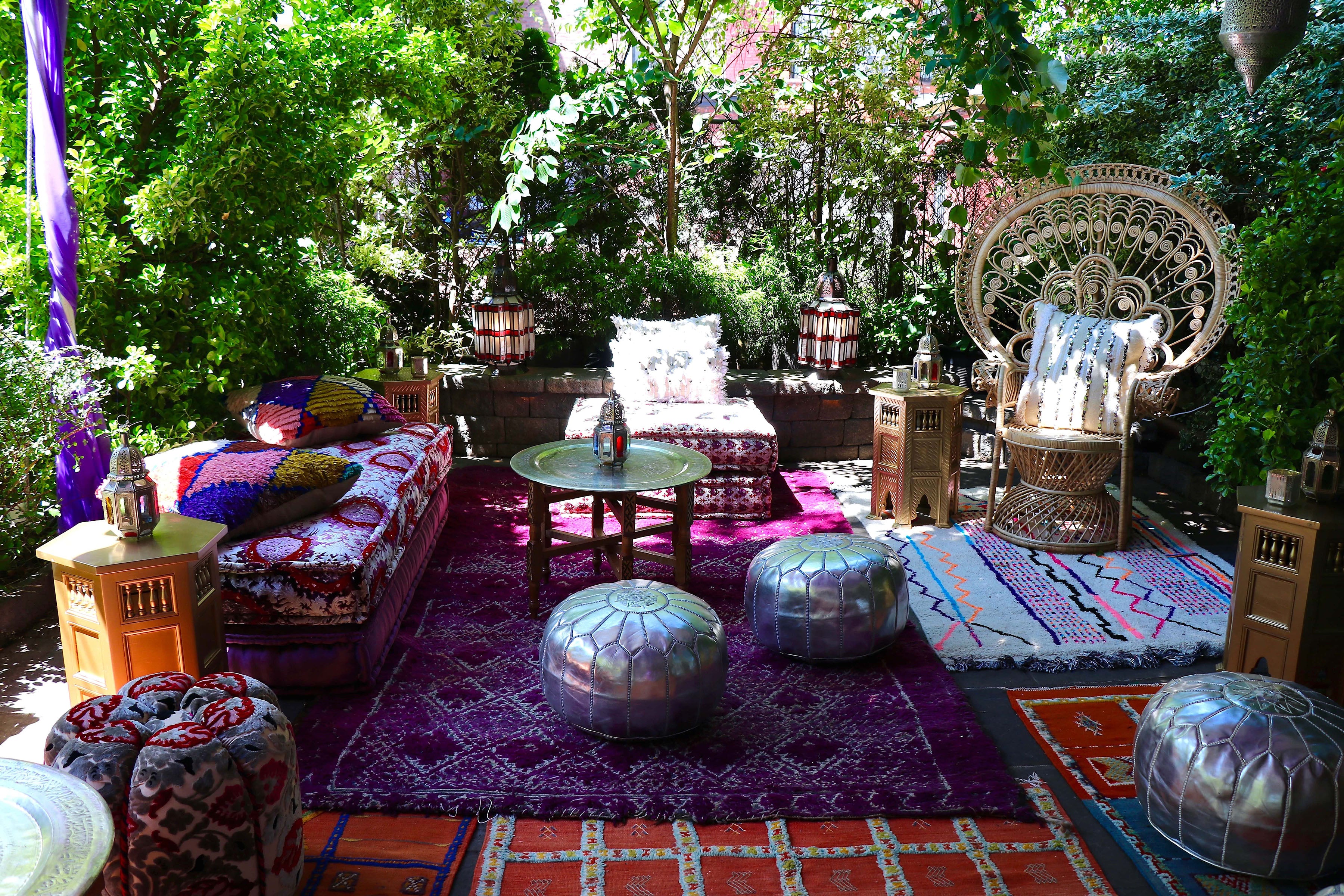 Rugs & Textiles