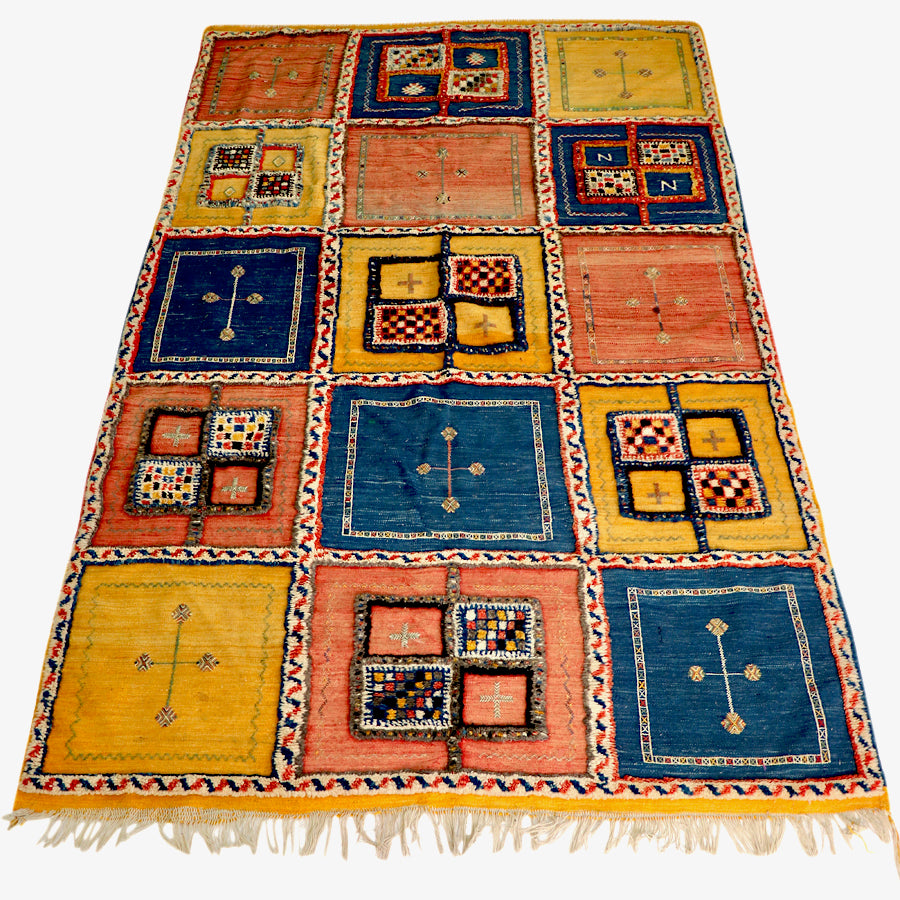 Azmour Moroccan Rug - 59" x 105"